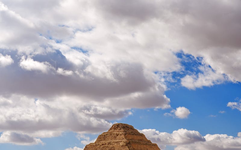 La pirámide escalonada de Zoser en Saqqara