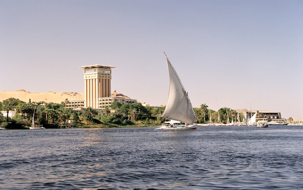 Felouques sur le Nil a Assouan Egypte