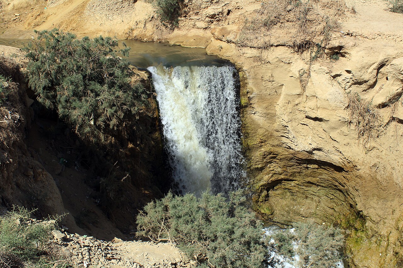 Cascadas de Wadi Rayan en el oasis de Fayoum