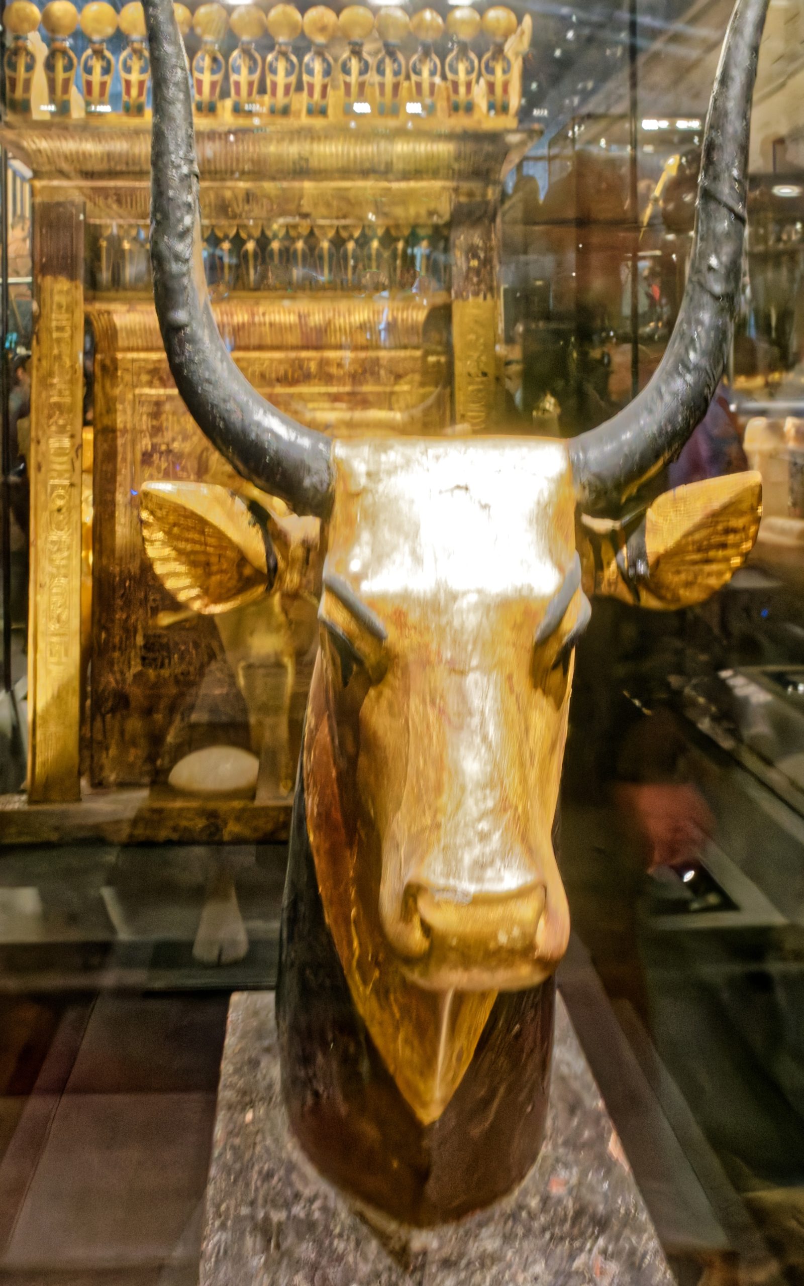 Tesoro de Tutankamon exhibido en el GEM - 5 398 objetos